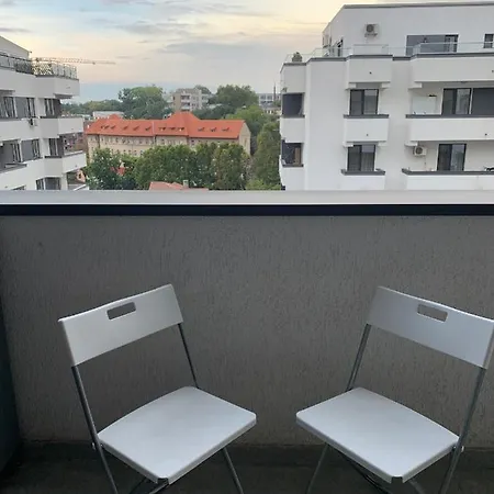 Mistral Carol Park Βουκουρέστι